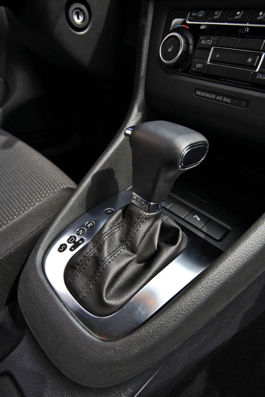  Volkswagen Golf SC 200 by Sportec 2009 года  (фото 11 из 25)